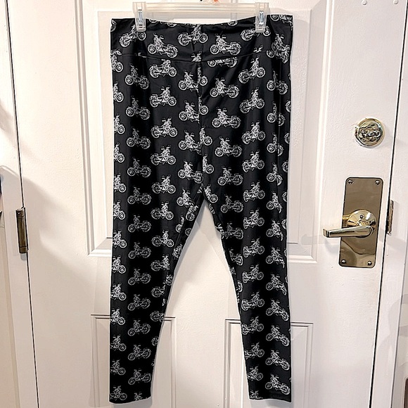 🏍️ BLACK MOTORCYCLE BIKER LEGGINGS Womens TC (Tall & Curvy) fits 14-22 XXL 1X 2X - Picture 2 of 6